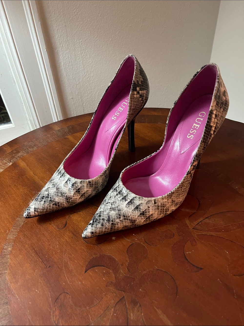 GUESS Snakeskin Pointed Toe Pumps with Pink Lining